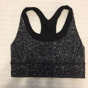 Lululemon sports bra size 8